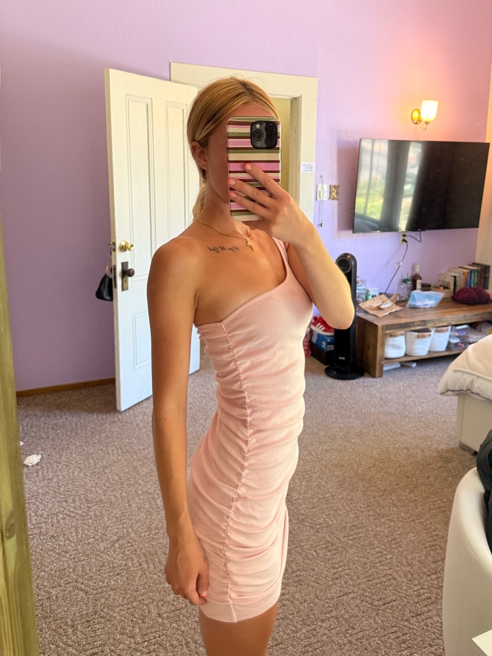 Pink Mini dress - Picture 3 of 4